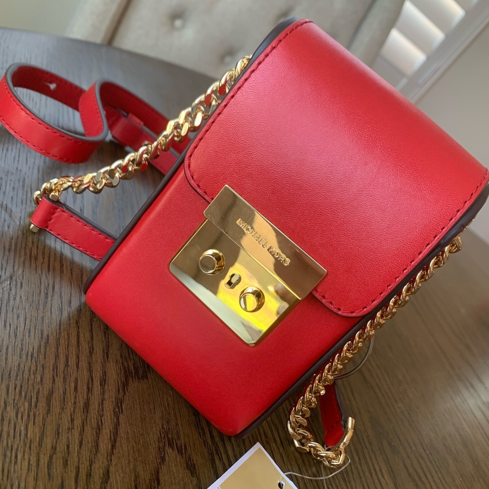 NWT Michael Kors MK purse
